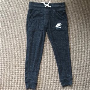 Nike joggers